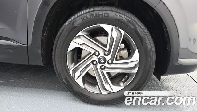 Hyundai Santafe 2021 — photo 5