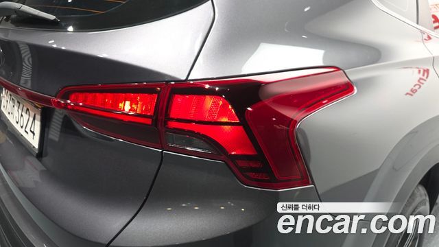 Hyundai Santafe 2021 — photo 9