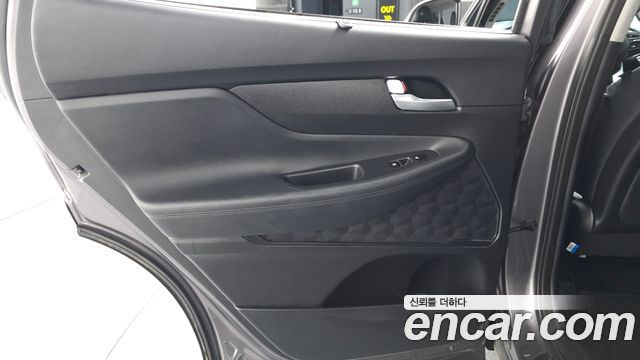 Hyundai Santafe 2021 — photo 15