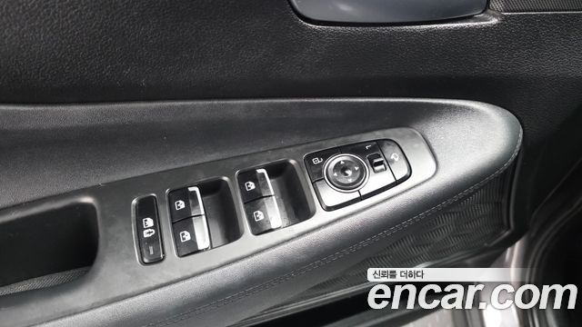 Hyundai Santafe 2021 — photo 30