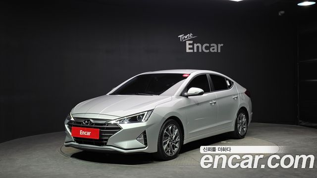 Hyundai AVANTE 2019 — photo 1