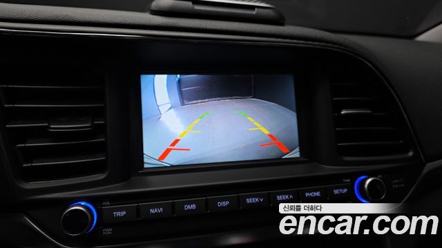 Hyundai AVANTE 2019 — photo 15