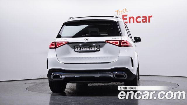 Mercedes-Benz GLE-Class 2020 — photo 4