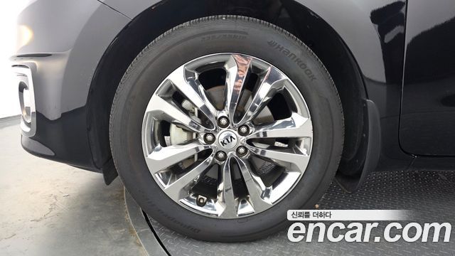 Kia Canival 2017 — photo 5