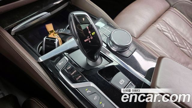 BMW Gran Turismo 2018 — photo 9