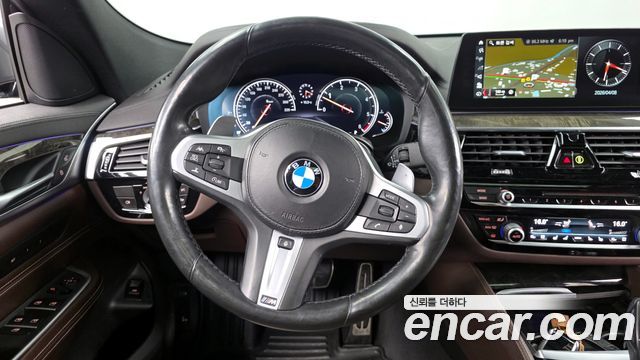 BMW Gran Turismo 2018 — photo 14
