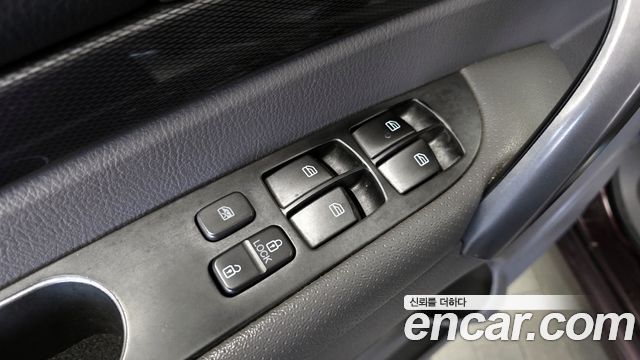 KG Mobility KORANDO 2015 — photo 14