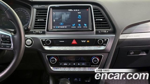 Hyundai Sonata 2018 — photo 17