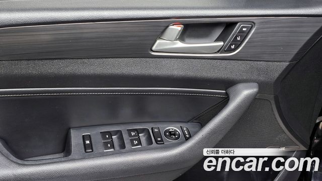 Hyundai Sonata 2018 — photo 18