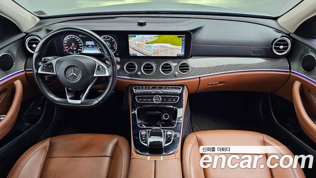 Mercedes-Benz E-Class 2017 — photo 7