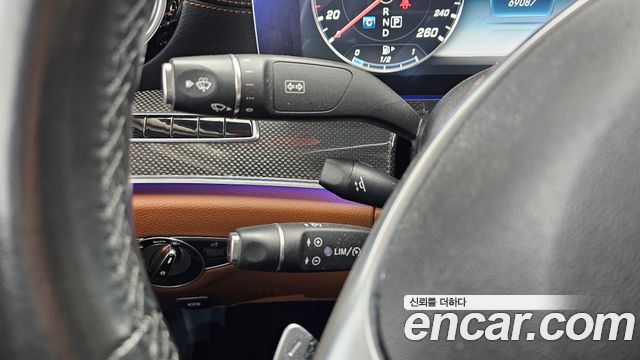 Mercedes-Benz E-Class 2017 — photo 14