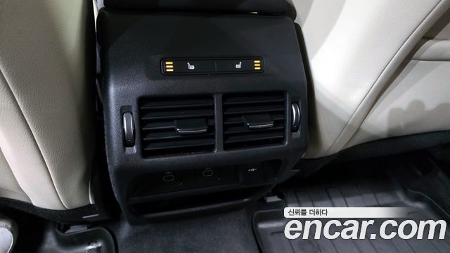 Land Rover Discovery Sport 2025 — photo 17