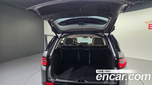Land Rover Discovery Sport 2025 — photo 20
