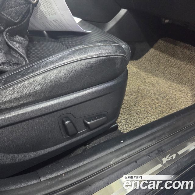 Kia K7 2016 — photo 16