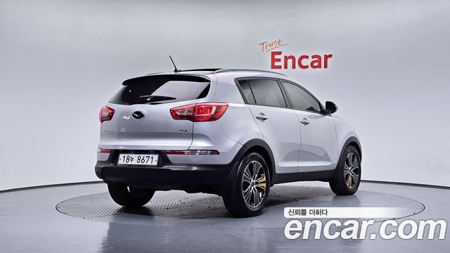 Kia Sportage 2013 — photo 2