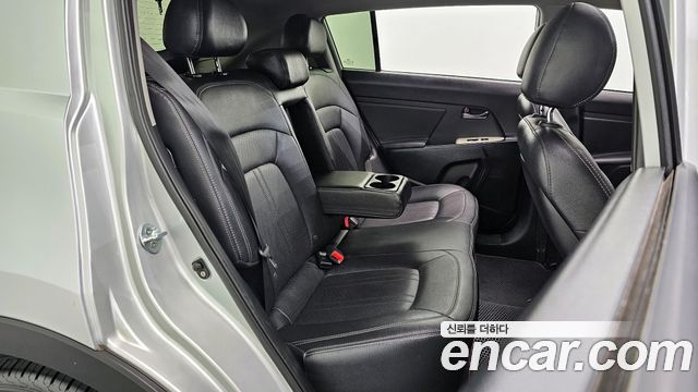Kia Sportage 2013 — photo 11