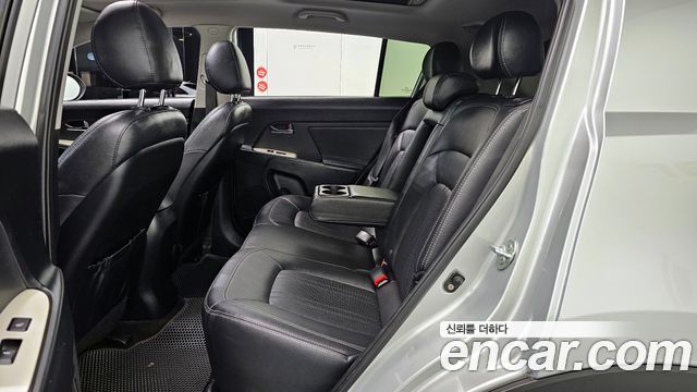 Kia Sportage 2013 — photo 12
