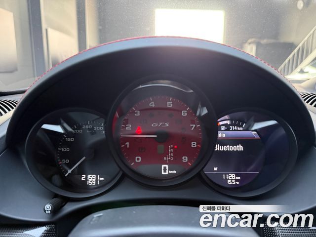 Porsche 718 2021 — photo 8