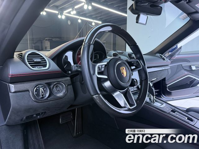 Porsche 718 2021 — photo 10