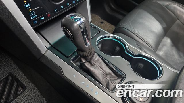 Ford Explorer 2014 — photo 9