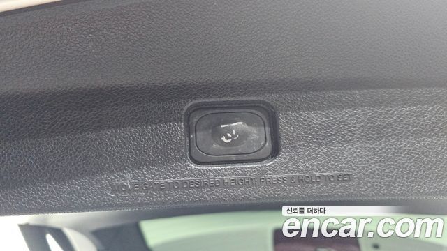 Ford Explorer 2014 — photo 17