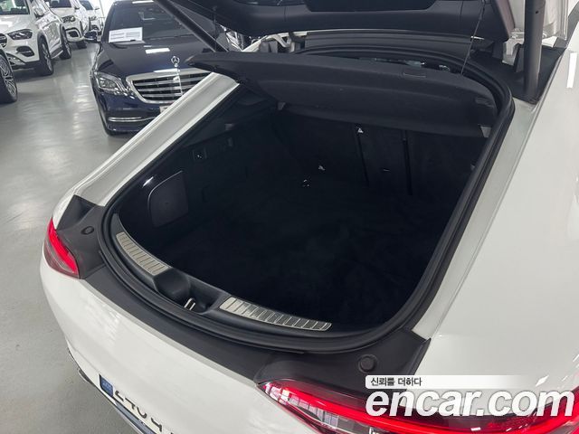 Mercedes-Benz AMG GT 2021 — photo 11