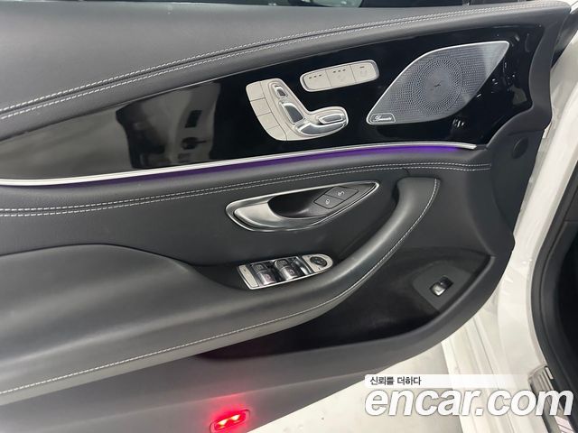 Mercedes-Benz AMG GT 2021 — photo 15