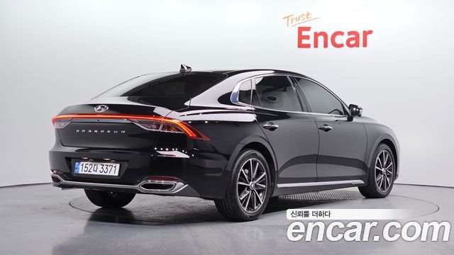 Hyundai Grandeur 2022 — photo 2