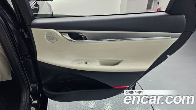 Hyundai Grandeur 2022 — photo 15