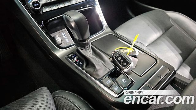 Hyundai Grandeur 2018 — photo 9