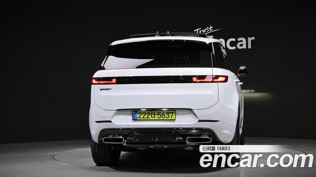 Land Rover Range Rover Sport 2025 — photo 4