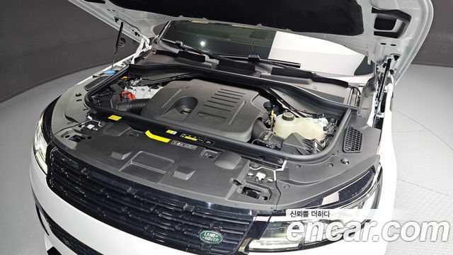 Land Rover Range Rover Sport 2025 — photo 6