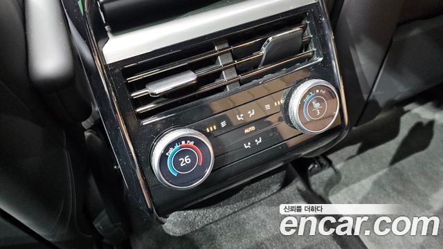 Land Rover Range Rover Sport 2025 — photo 17