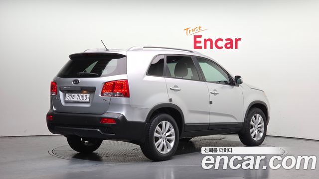 Kia Sorento 2011 — photo 2