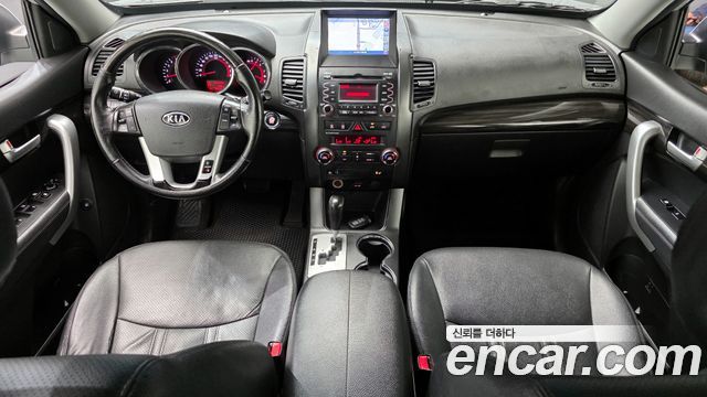 Kia Sorento 2011 — photo 10