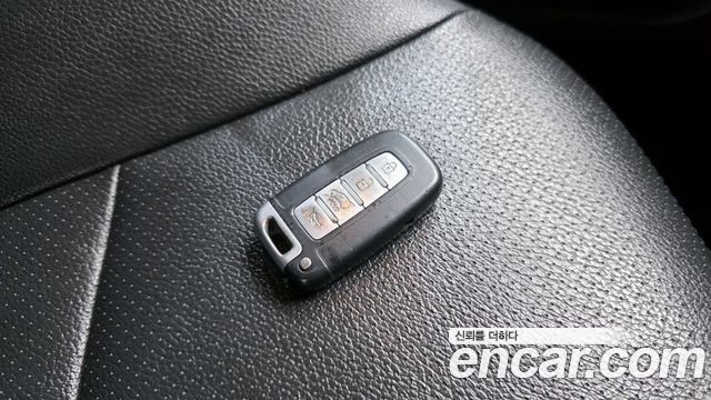 Kia Sorento 2011 — photo 28
