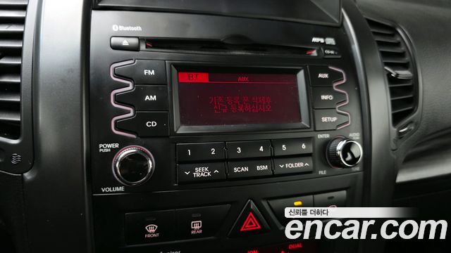 Kia Sorento 2011 — photo 32