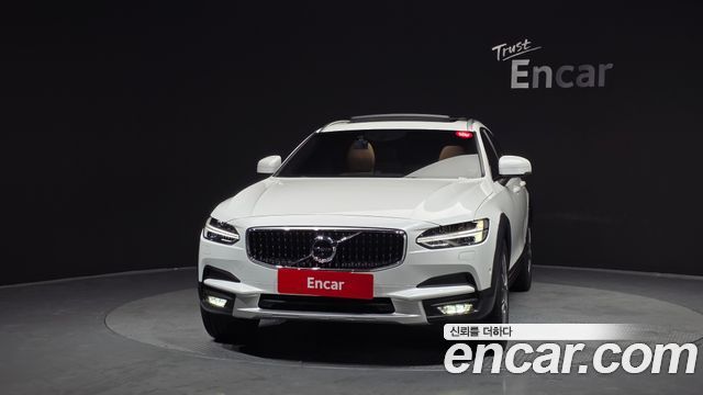 Volvo V90 2019 — photo 3