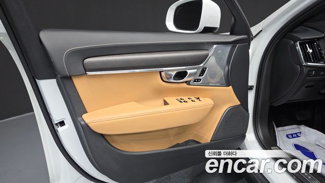Volvo V90 2019 — photo 14