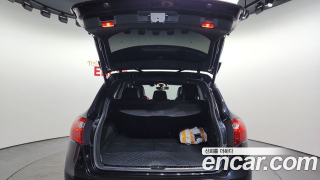 Porsche Cayenne 2011 — photo 20