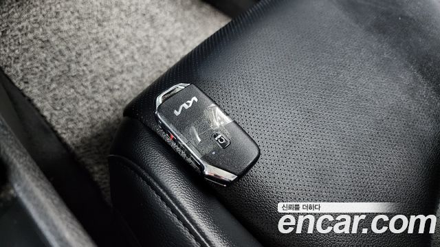 Kia Sportage 2022 — photo 28