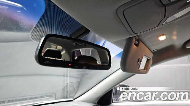 Kia K5 2015 — photo 17