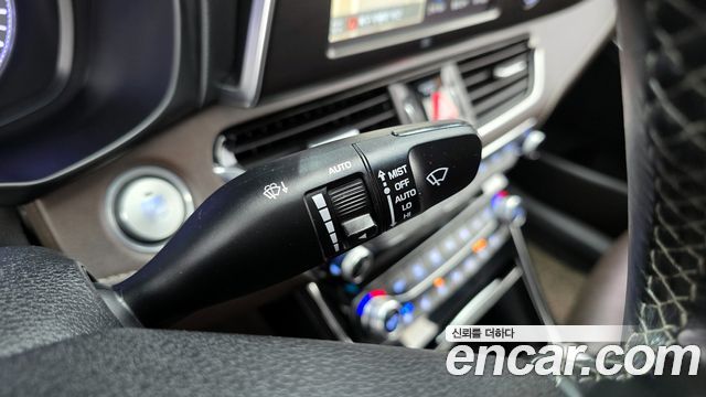 Hyundai Grandeur 2019 — photo 16