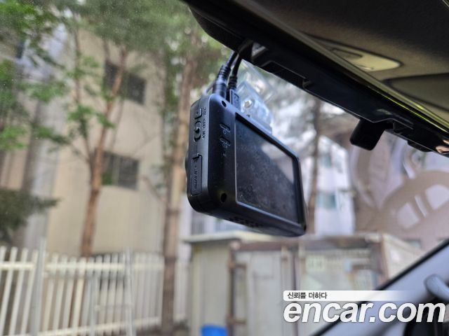 Hyundai Starex 2015 — photo 16