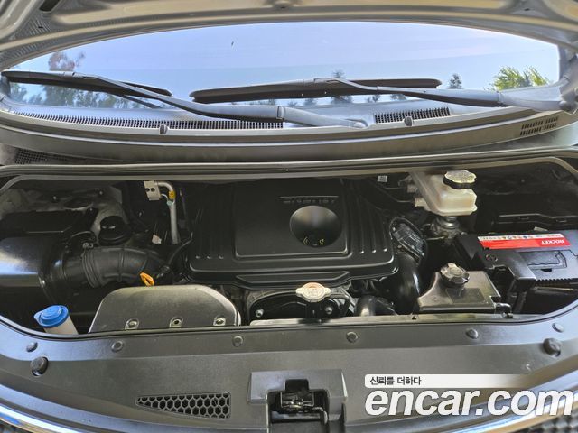 Hyundai Starex 2015 — photo 19