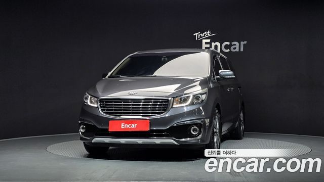 Kia Canival 2015 — photo 3
