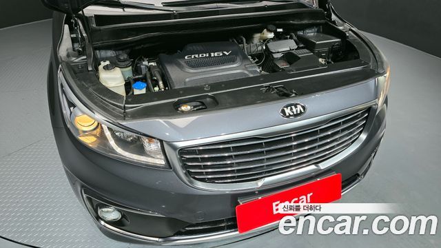 Kia Canival 2015 — photo 6