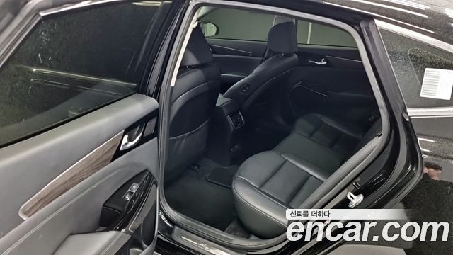 Kia K7 2020 — photo 11