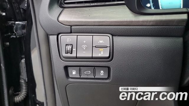 Kia K7 2020 — photo 12