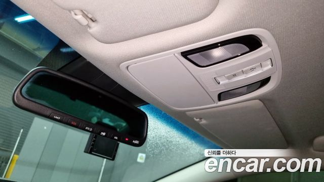 Kia K7 2020 — photo 16
